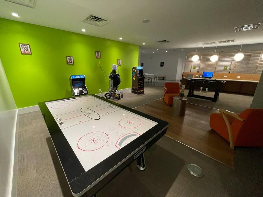 Newly Room In Cozy Hotel With Super Location To The Parks Kissimmee Kültér fotó