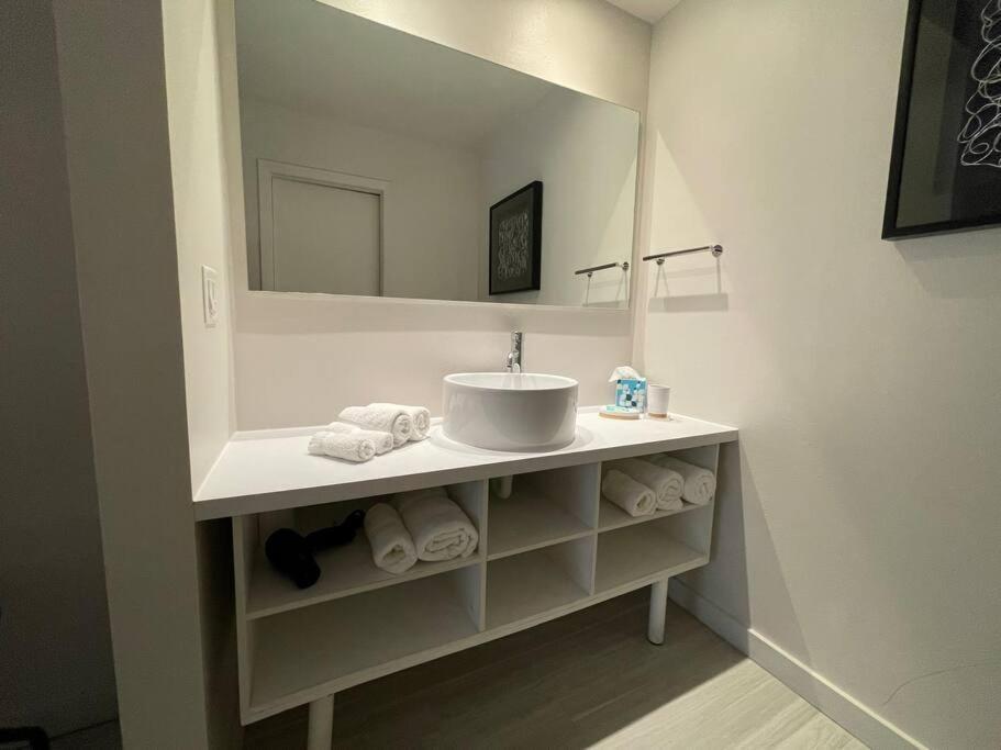 Newly Room In Cozy Hotel With Super Location To The Parks Kissimmee Kültér fotó
