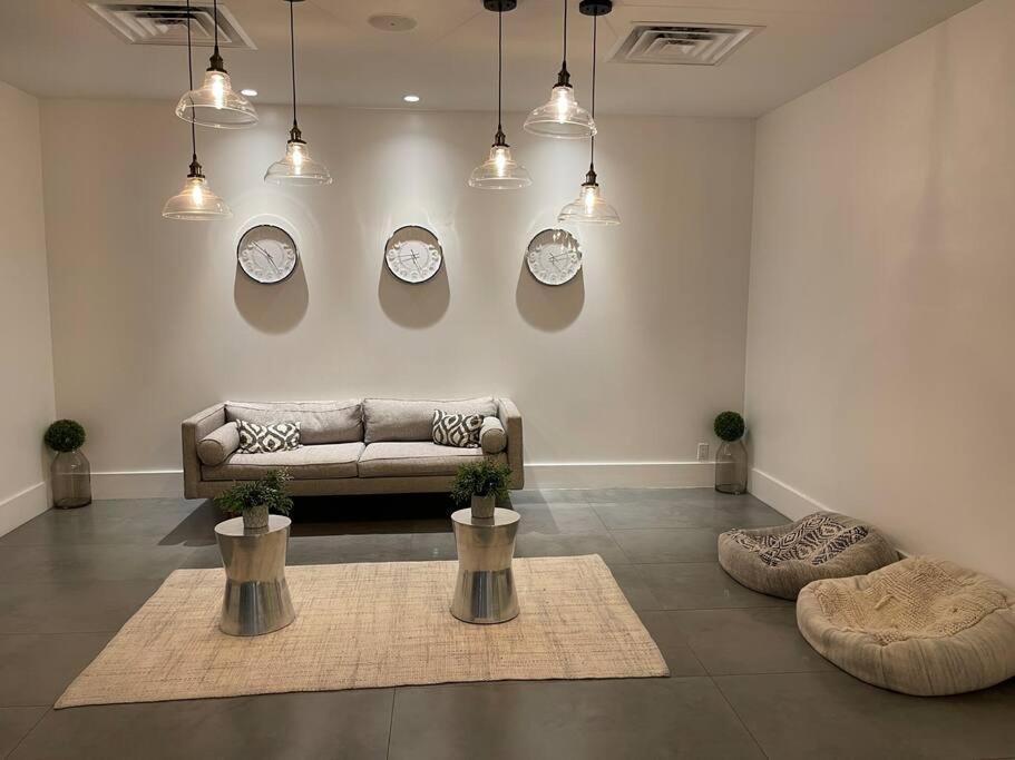 Newly Room In Cozy Hotel With Super Location To The Parks Kissimmee Kültér fotó